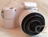 (USED)Samsung NX1000 +(20-50mm) 無反相機 wifi 自拍美顏 旅行 Camera 90% NEW (粉色/白色) - C2 Computer
